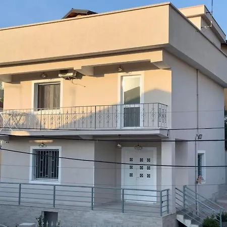 The One Private In Willa Tirana