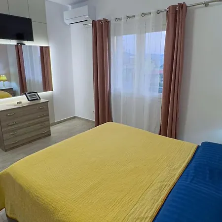 The One Private In 别墅 地拉那